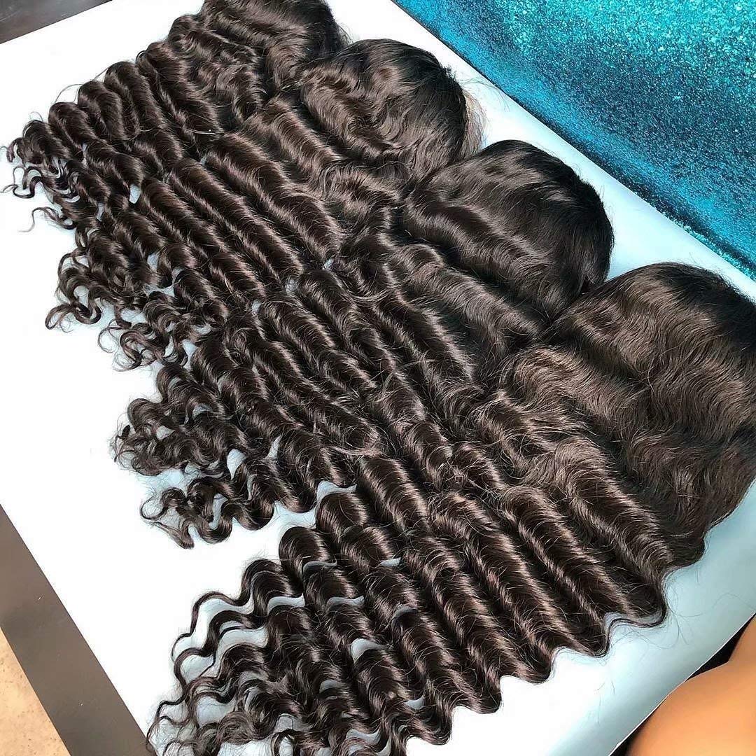 Long Loose Deep Wave 13x6 Undetectable Transparent Lace Best Human Hair Glueless Wigs Online - Amanda Hair - Image 3